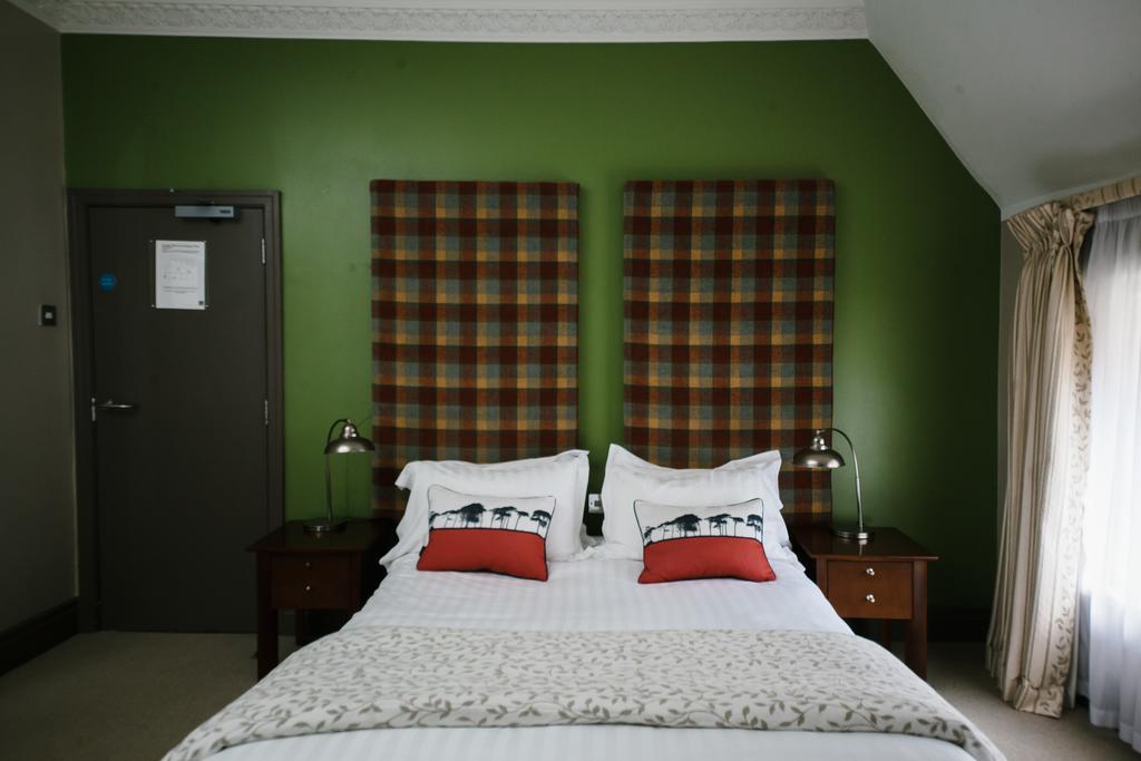 Forest Hotel Dorridge Bagian luar foto