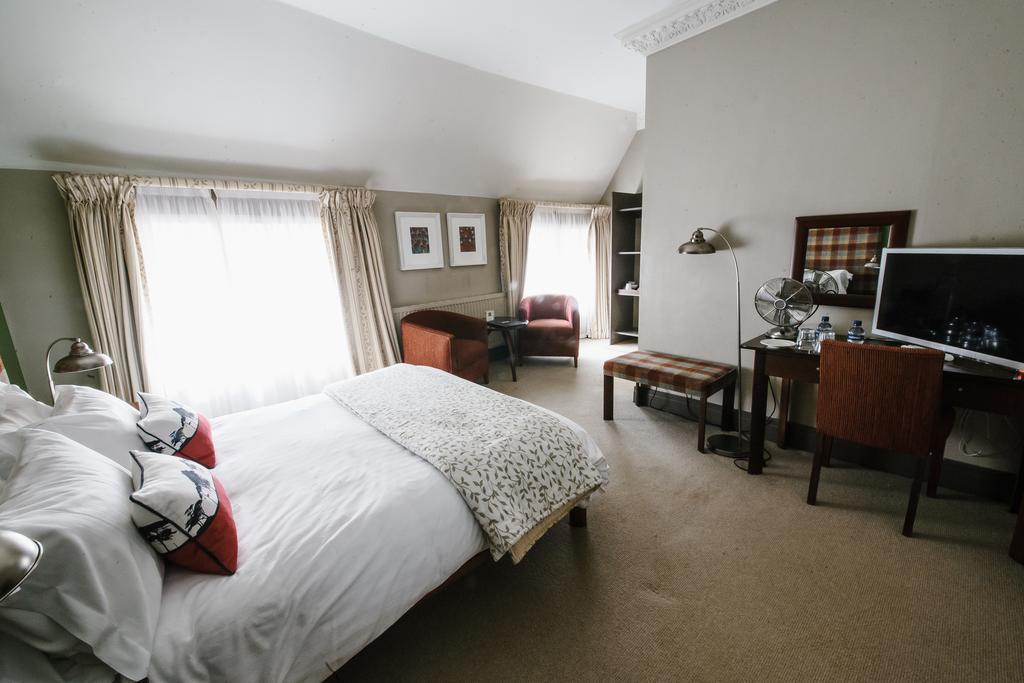 Forest Hotel Dorridge Bagian luar foto